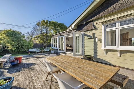 Photo of property in 11 Aynsley Terrace, Hillsborough, Christchurch, 8022