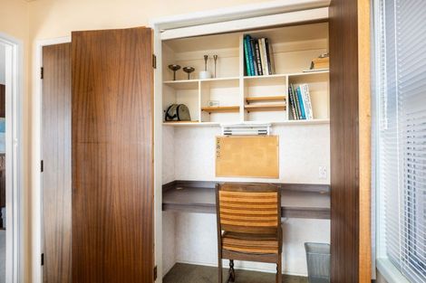 Photo of property in 21 Bayly Road, Moturoa, New Plymouth, 4310