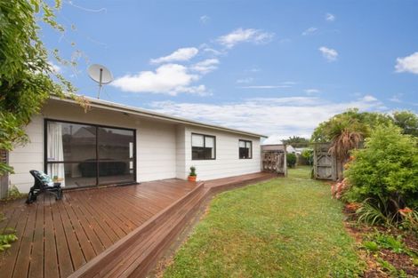 Photo of property in 5 Cargill Grove, Kelvin Grove, Palmerston North, 4414