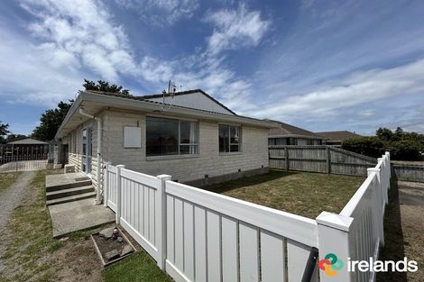 Photo of property in 1/135 Shortland Street, Aranui, Christchurch, 8061
