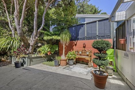 Photo of property in 12 Willcox Grove, Naenae, Lower Hutt, 5011