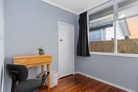 Photo of property in 17a Stirling Grove, Greerton, Tauranga, 3112