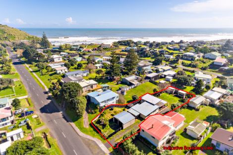 Photo of property in 218 Maunsell Road, Port Waikato, Tuakau, 2695