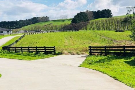 Photo of property in 12 Bordeaux Place, Te Kauwhata, 3782