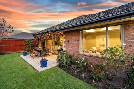 Photo of property in 28 Pewter Place, Northwood, Christchurch, 8051