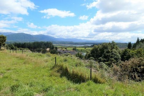 Photo of property in 11 Pukaki Avenue, Ngahere, 7872