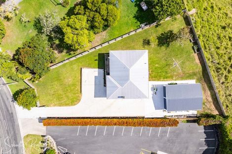 Photo of property in 20 Bickerstaffe Road, Maungaturoto, 0520