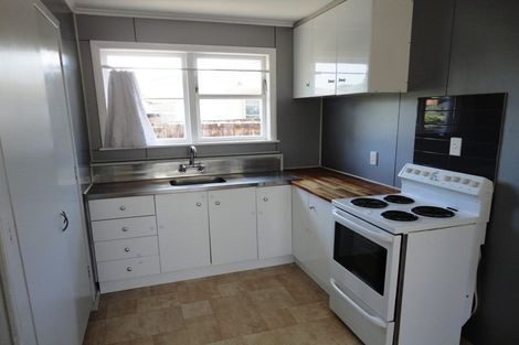 Photo of property in 64 Tawa Crescent, Manurewa, Auckland, 2102