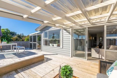 Photo of property in 39 Poplar Avenue, Raumati South, Paraparaumu, 5032