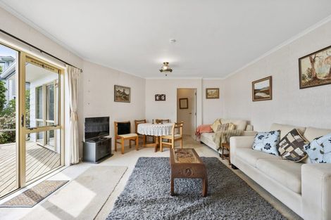 Photo of property in 75a Maupuia Road, Maupuia, Wellington, 6022