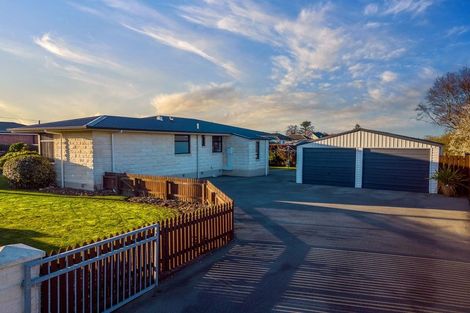 Photo of property in 16 George Street, Waimate, 7924