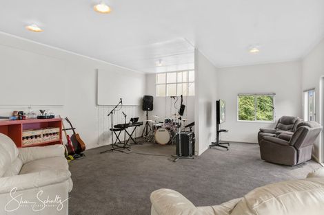 Photo of property in 21 View Street, Maungaturoto, 0520