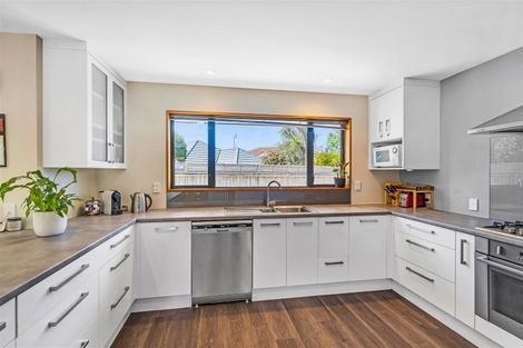 Photo of property in 5 Primula Place, Waimairi Beach, Christchurch, 8083