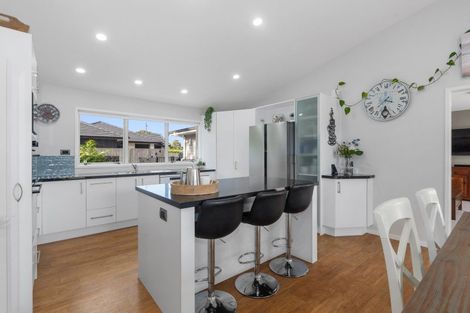 Photo of property in 14 Dip Road, Jacks Point, 9371