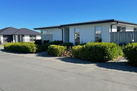 Photo of property in 14 Maka Lane, Halswell, Christchurch, 8025