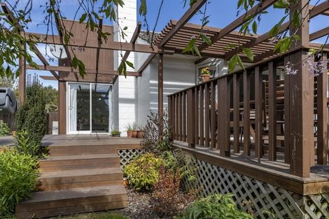 Photo of property in 4b Canberra Place, Redwood, Christchurch, 8051