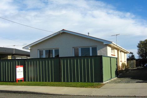 Photo of property in 8 Fraser Street, Waikiwi, Invercargill, 9810