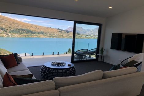 Photo of property in 17 Highlands Close, Queenstown, 9300
