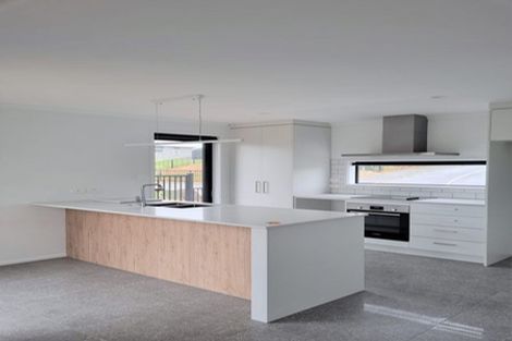 Photo of property in 4 Kauri Lane, Omokoroa, 3114