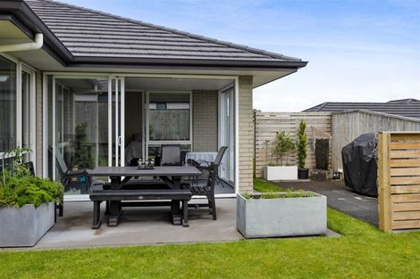 Photo of property in 4 Waitaha Place, Bell Block, New Plymouth, 4312