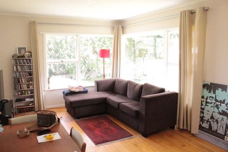 Photo of property in 3/7 Sudan Avenue, Milford, Auckland, 0620