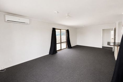 Photo of property in 6 Waterview Road, Favona, Auckland, 2024