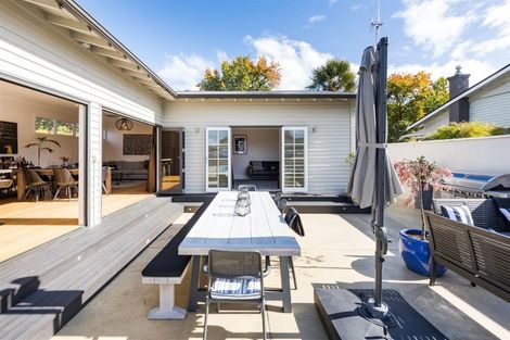 Photo of property in 47 Rangitane Street, Palmerston North, 4414