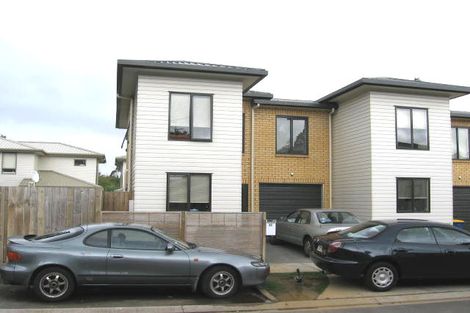 Photo of property in 11 Verdale Circle, Glen Eden, Auckland, 0602