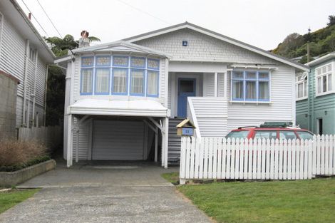 Photo of property in 21 Burrows Avenue, Karori, Wellington, 6012