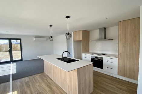 Photo of property in 165 Faringdon Boulevard, Rolleston, 7615