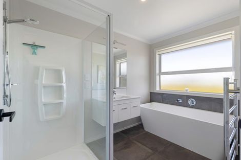 Photo of property in 18 Ashgrove Lane, Ashhurst, Palmerston North, 4470