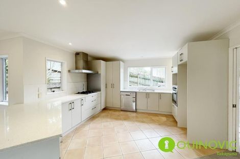 Photo of property in 28 Mulgan Way, Browns Bay, Auckland, 0630