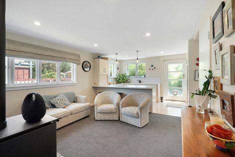Photo of property in 15 Thornton Street, Mairehau, Christchurch, 8013