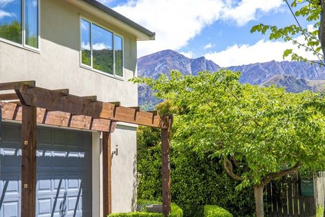 Photo of property in 56 Centennial Avenue, Arrowtown, 9302