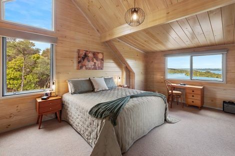 Photo of property in 16 Lichen Grove, Russell, 0272