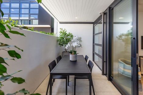 Photo of property in 414/8 Kingsland Terrace, Kingsland, Auckland, 1021