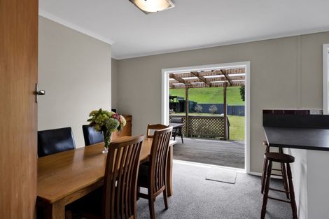 Photo of property in 254 High Street, Eltham, 4322