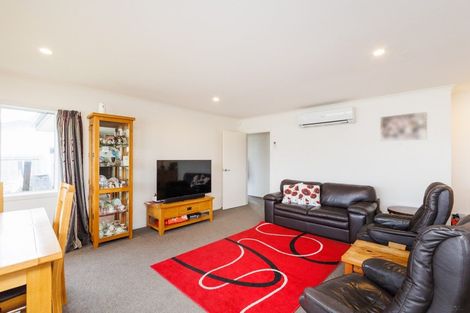 Photo of property in 10 Wescombe Grove, Feilding, 4702