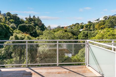 Photo of property in 3/27 The Rigi, Northland, Wellington, 6012