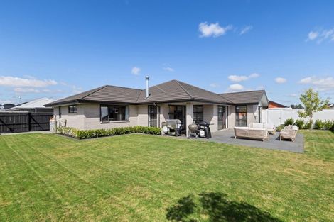 Photo of property in 24 Rose Manor Drive, Springlands, Blenheim, 7201