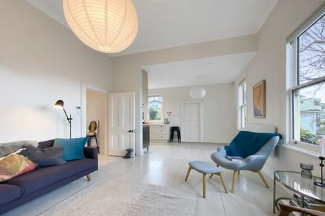 Photo of property in 16 Saint Mary Street, Thorndon, Wellington, 6011