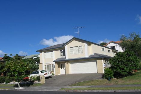 Photo of property in 22 Westminster Gardens, Unsworth Heights, Auckland, 0632