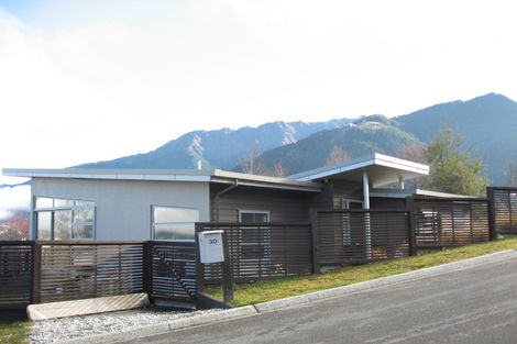 Photo of property in 30 Dublin Street, Queenstown, 9300