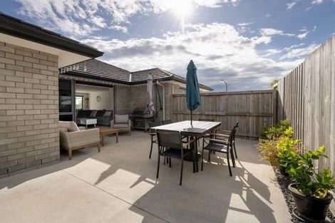Photo of property in 34 Charlotte Drive, Omokoroa, 3114