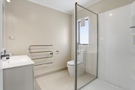 Photo of property in 82 Golden Sands Drive, Papamoa Beach, Papamoa, 3118