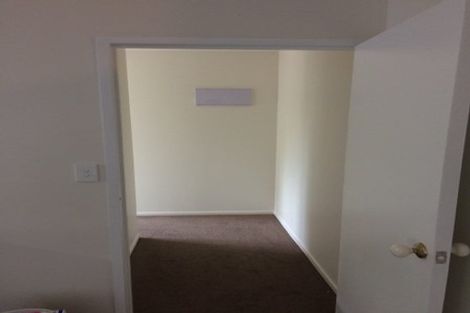 Photo of property in 86 Gosford Drive, Botany Downs, Auckland, 2010