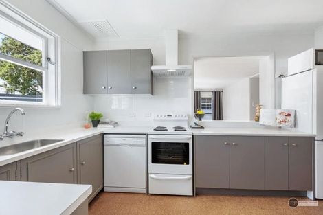 Photo of property in 33 Witako Street, Epuni, Lower Hutt, 5011