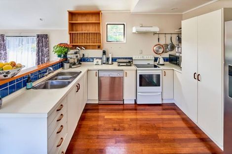 Photo of property in 86a Woodland Road, Johnsonville, Wellington, 6037