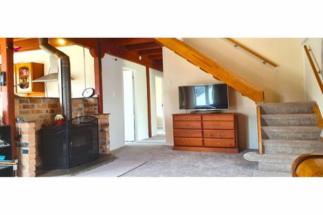 Photo of property in 14a South Lynn Road, Titirangi, Auckland, 0604