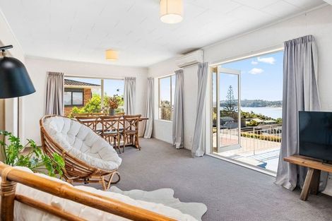 Photo of property in 91 Stanmore Bay Road, Stanmore Bay, Whangaparaoa, 0932